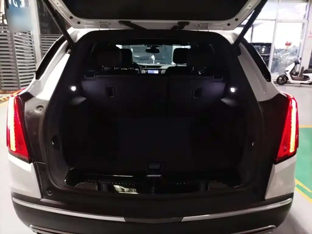Cadillac XT5 2023 — фото 19