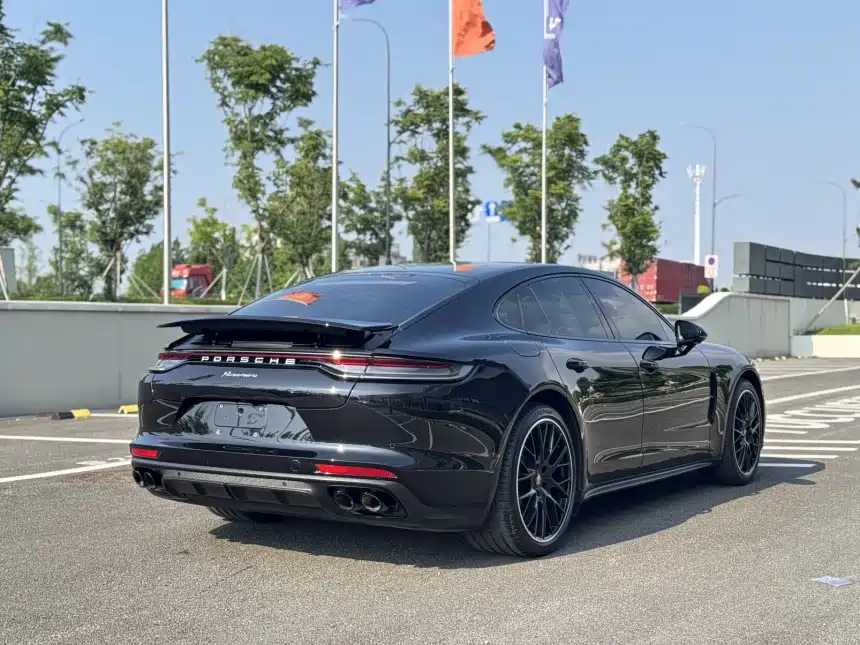 Porsche Panamera 2021 — фото 12