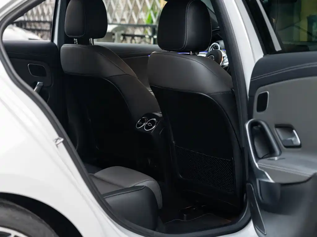 Mercedes-Benz A-Class AMG 2021 — фото 34