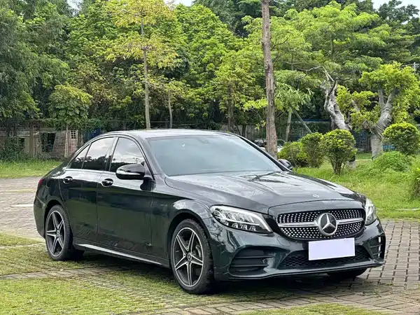 Mercedes-Benz C-Class 2020