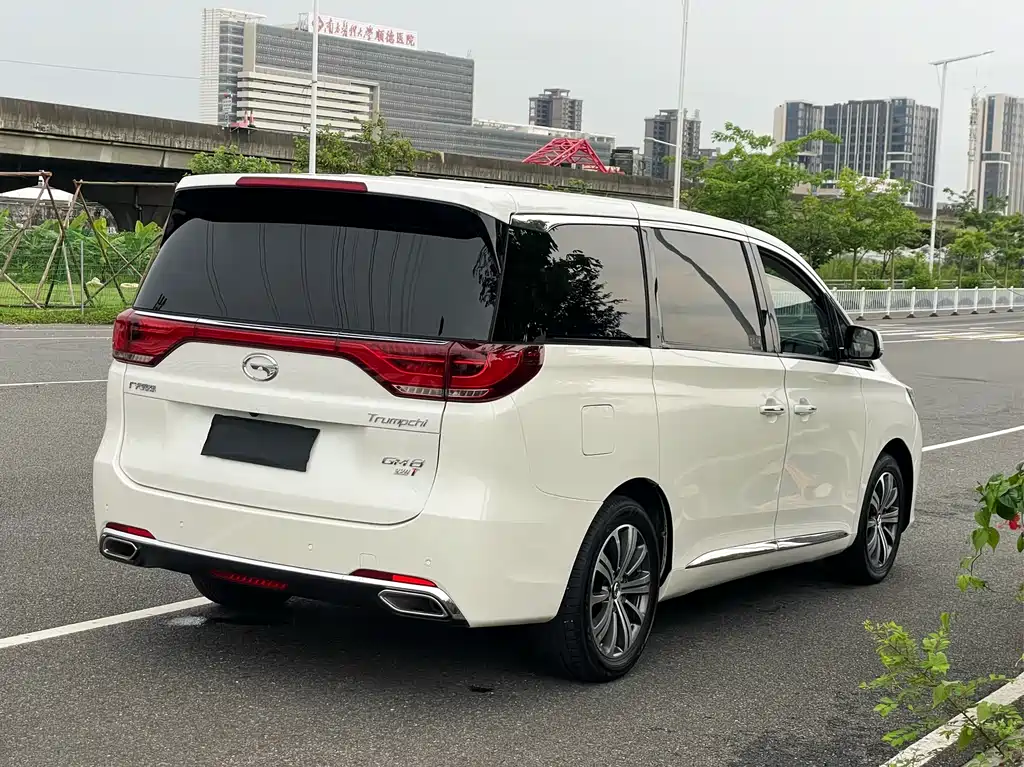 GAC Motor Trumpchi M8 2019 — фото 9