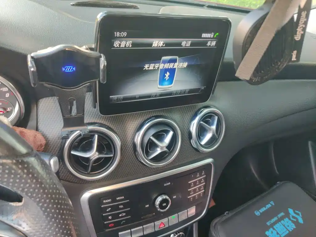 Mercedes-Benz GLA 2018 — фото 10
