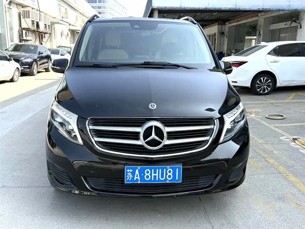 Mercedes-Benz V-Class 2018 — фото 2