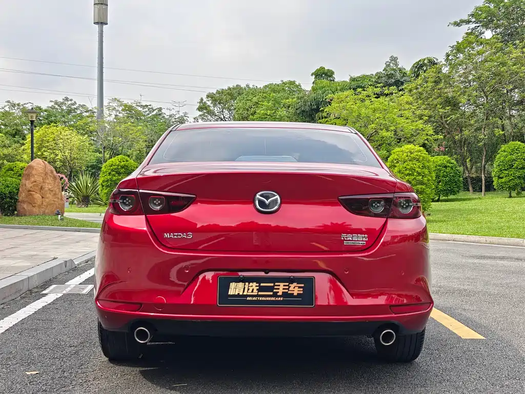 Mazda 3 Axela 2020 — фото 15