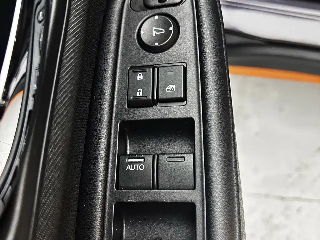 Honda Vezel 2021 — фото 18