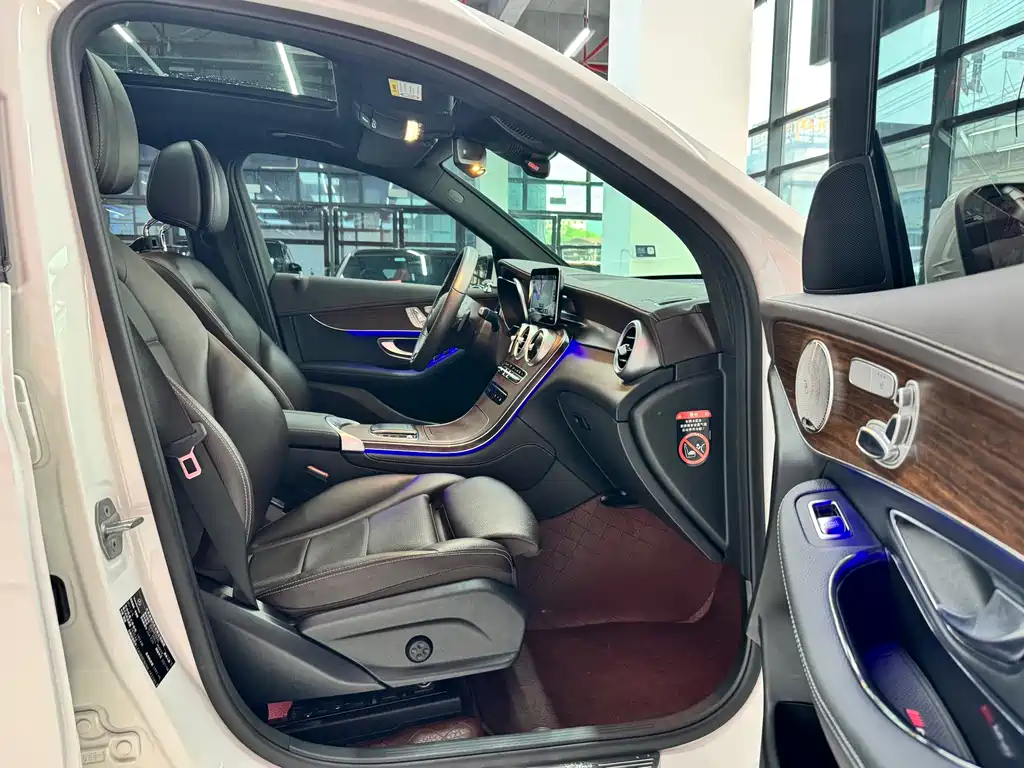 Mercedes-Benz GLC 2022 — фото 10