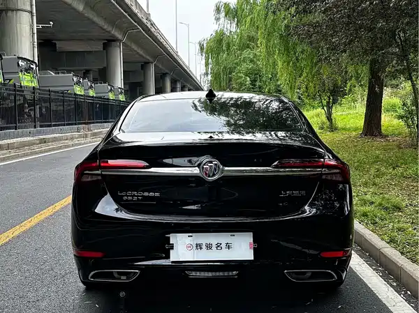 Buick LaCrosse 2022
