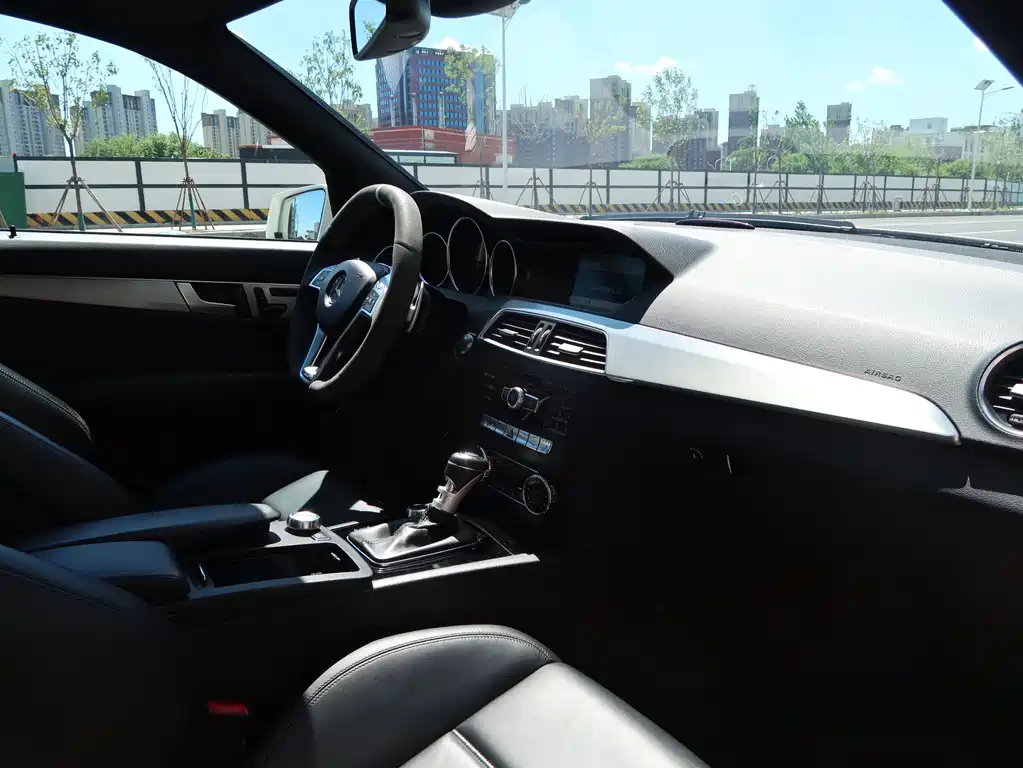 Mercedes-Benz C-Class AMG 2014 — фото 12