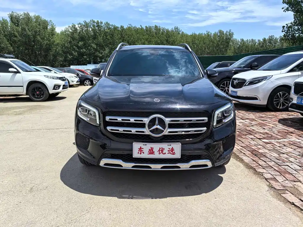 Mercedes-Benz GLB 2022 — фото 2