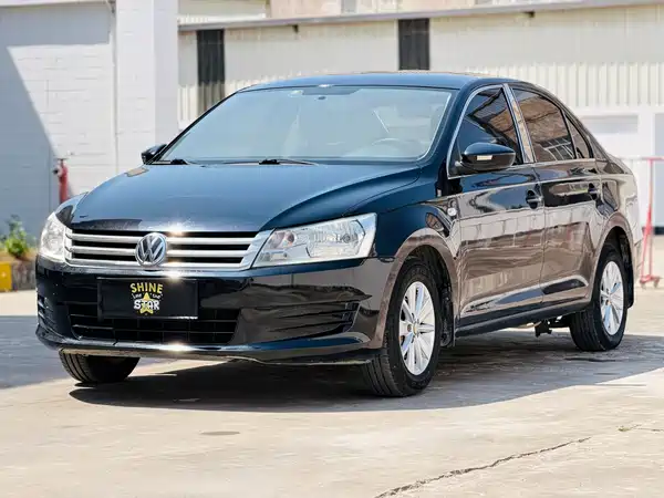 Volkswagen Santana 2014