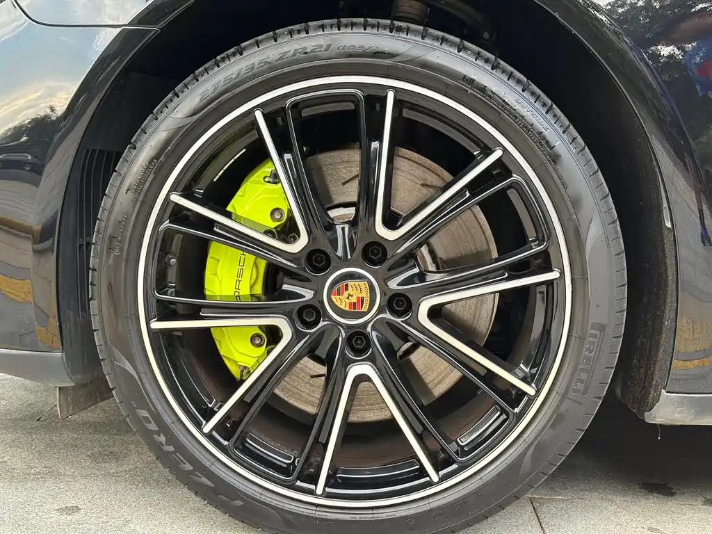 Porsche Panamera Hybrid 2024 — фото 17