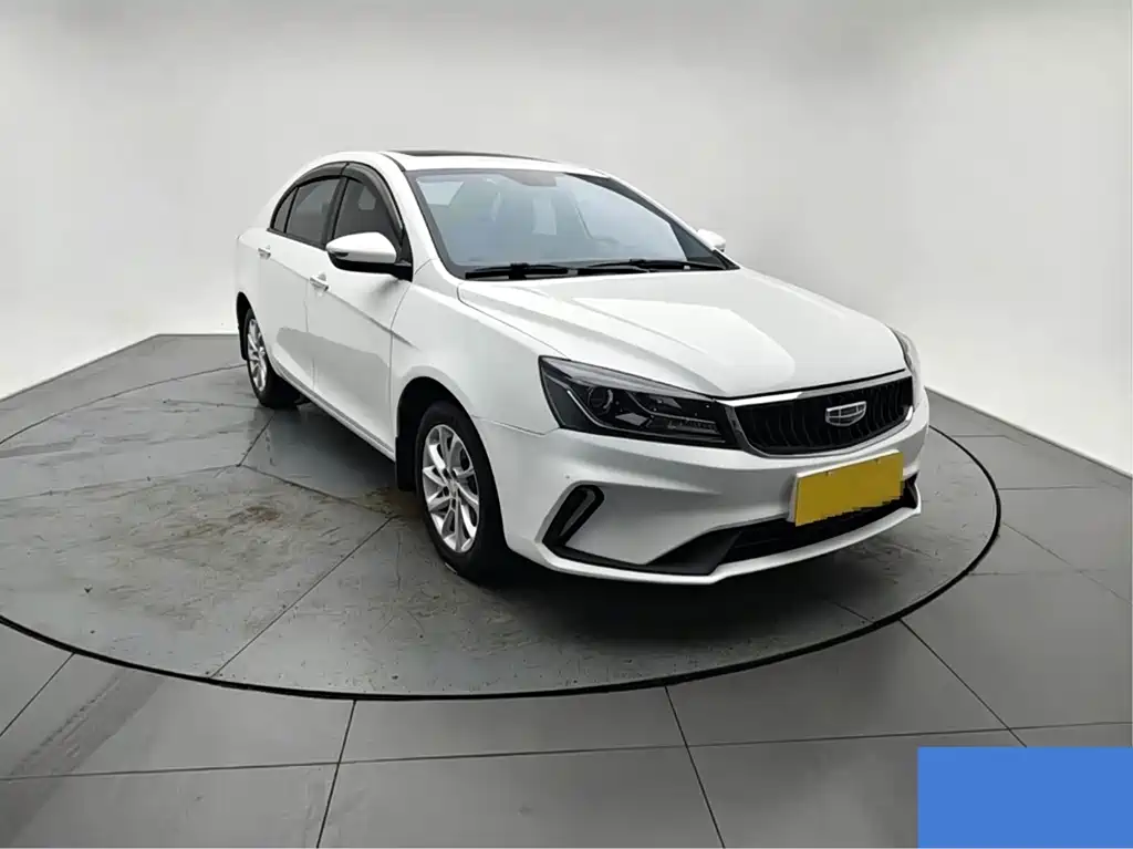 Geely Emgrand 2021