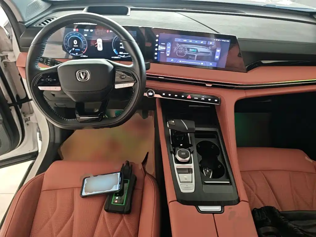 Changan CS75 PLUS 2024 — фото 10