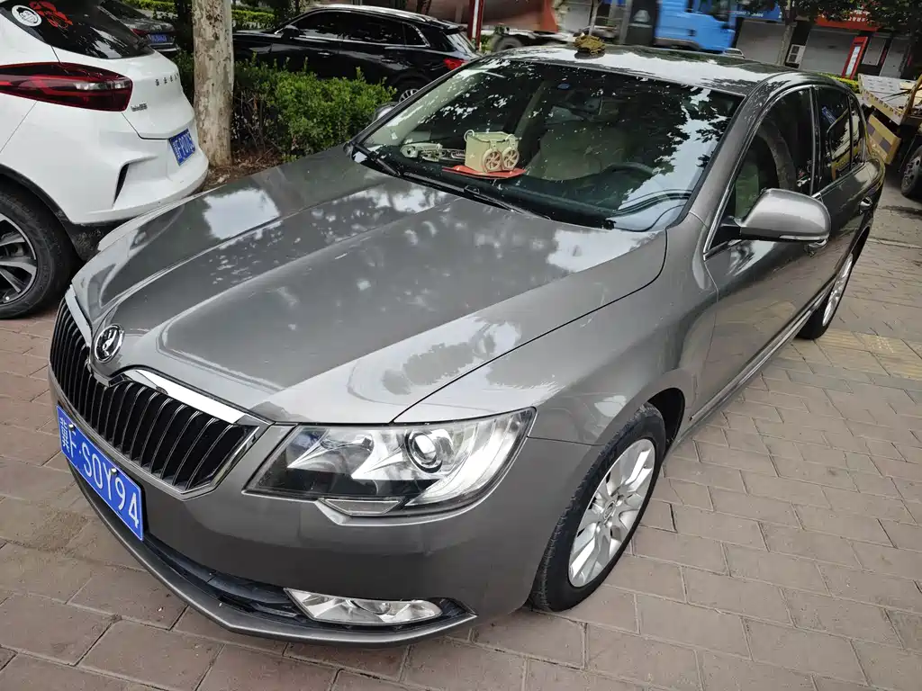Skoda Superb 2015