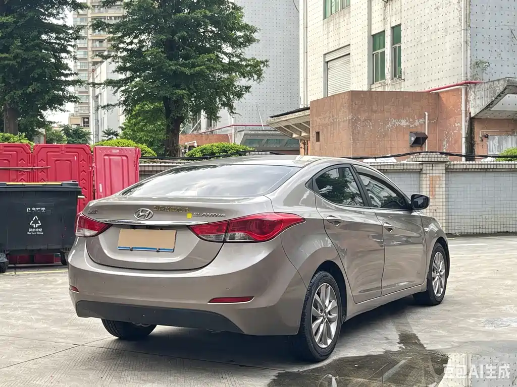 Hyundai Elantra 2016