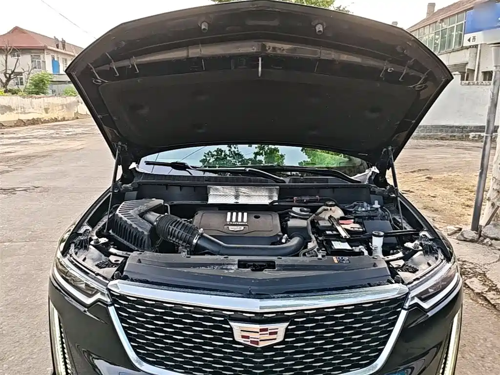 Cadillac XT6 2022 — фото 20
