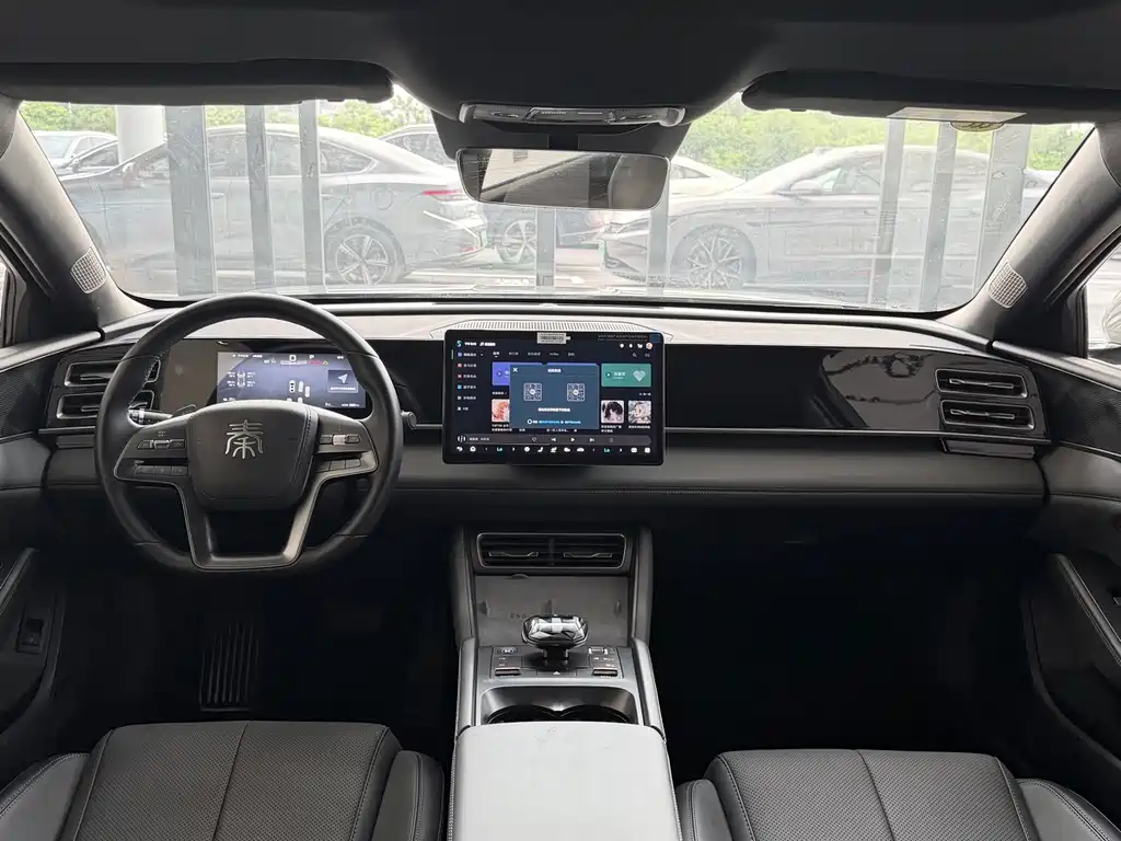 BYD Qin L 2025 — фото 12