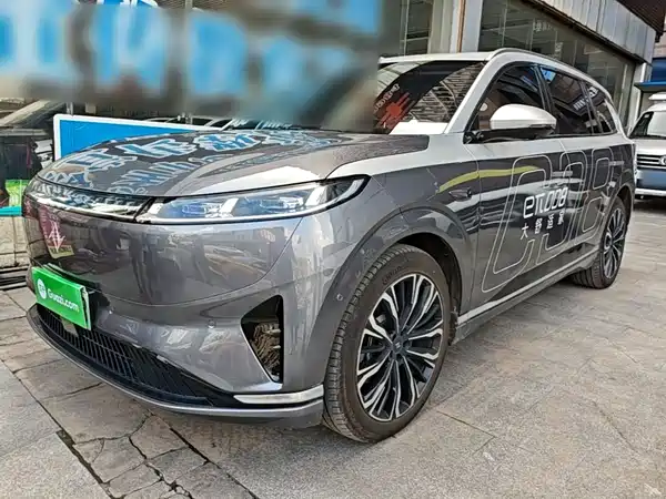 Dongfeng e008 2025