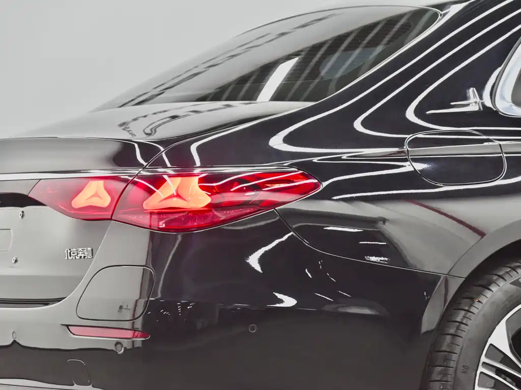Mercedes-Benz E-Class New Energy 2025 — фото 31