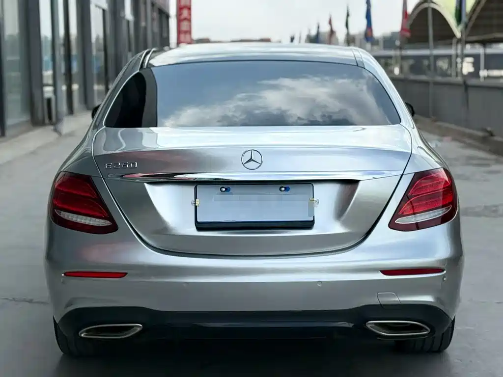 Mercedes-Benz E-Class 2020 — фото 5