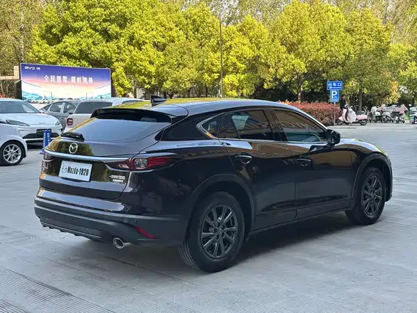 Mazda CX-4 2021