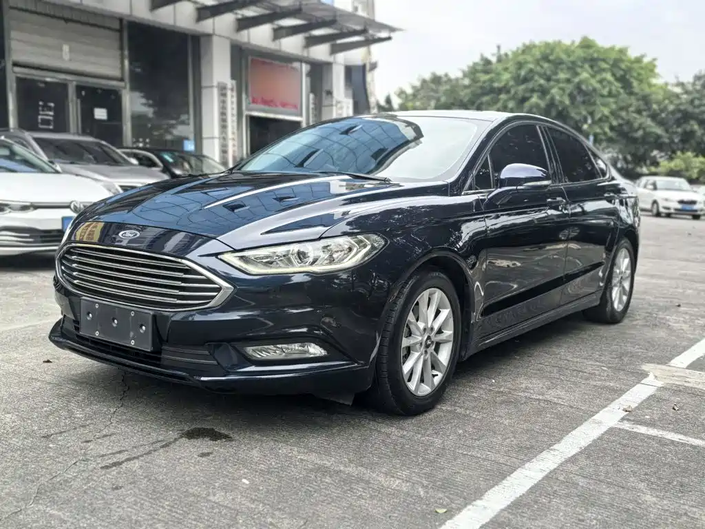 Ford Mondeo 2018 — фото 1