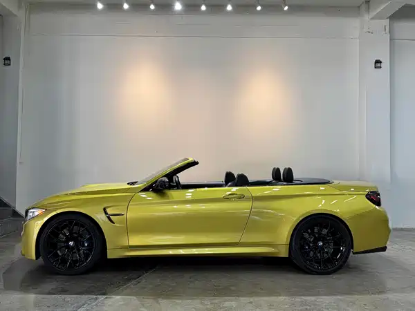 BMW M4 2015