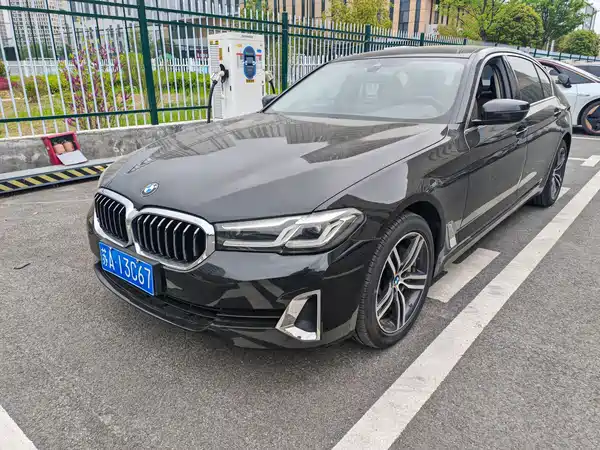 BMW 5 Series 2021