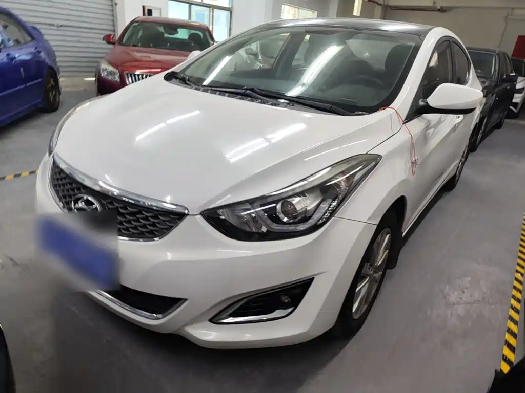 Hyundai Elantra Langdong 2017
