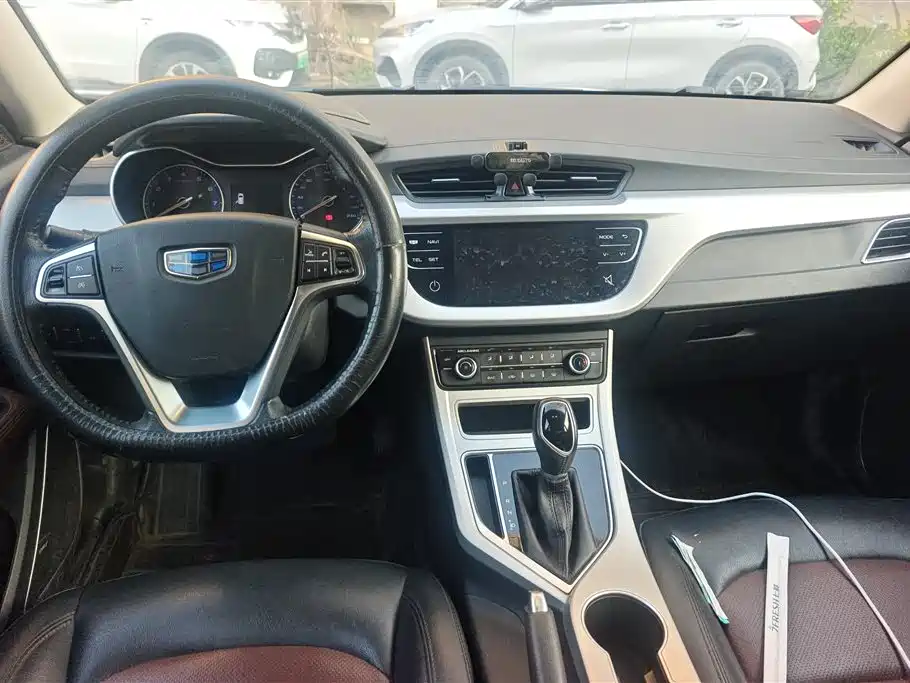 Geely Vision 2018 — фото 12