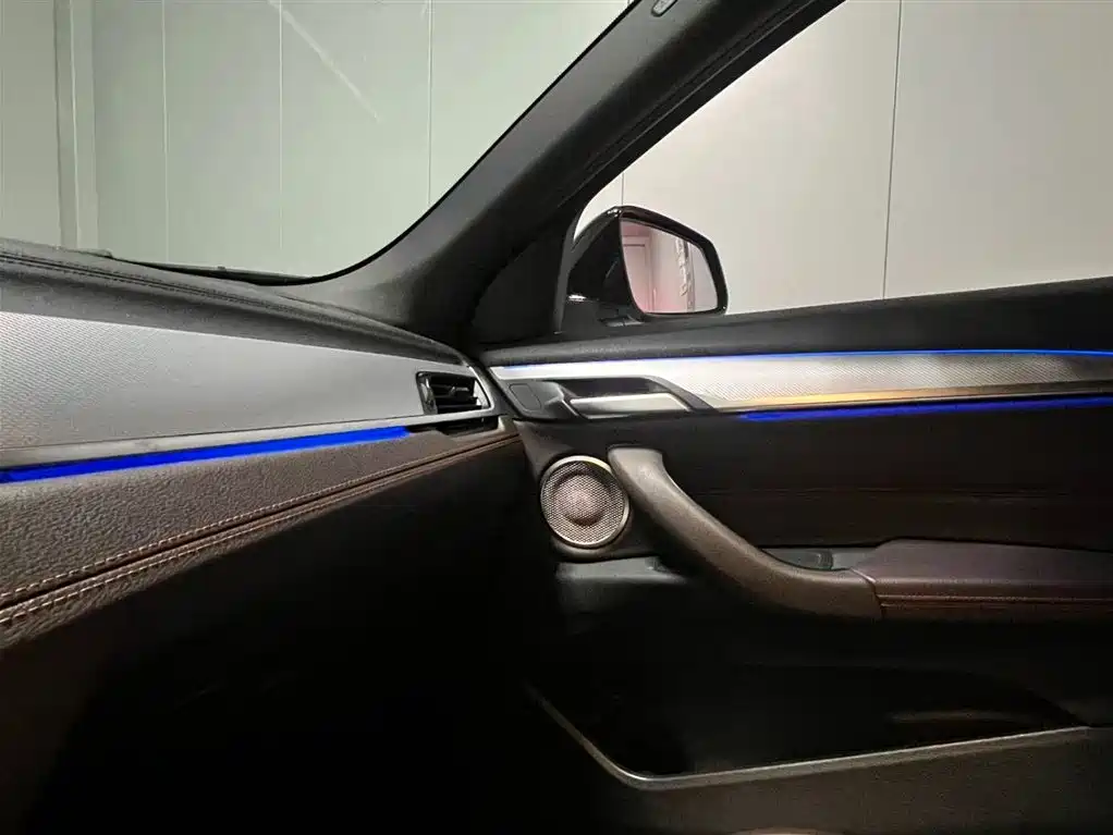 BMW X2 2022 — фото 13