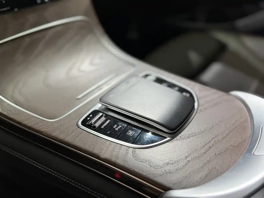 Mercedes-Benz GLC 2019