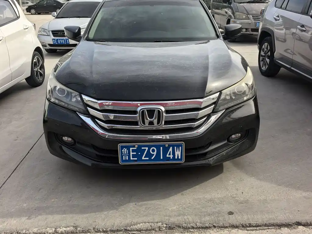 Honda Accord 2015 — фото 2