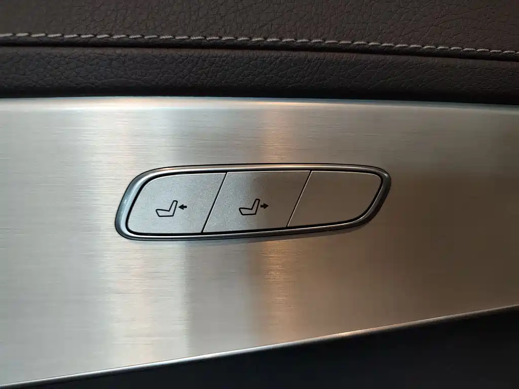 Mercedes-Benz GLC 2023 — фото 18