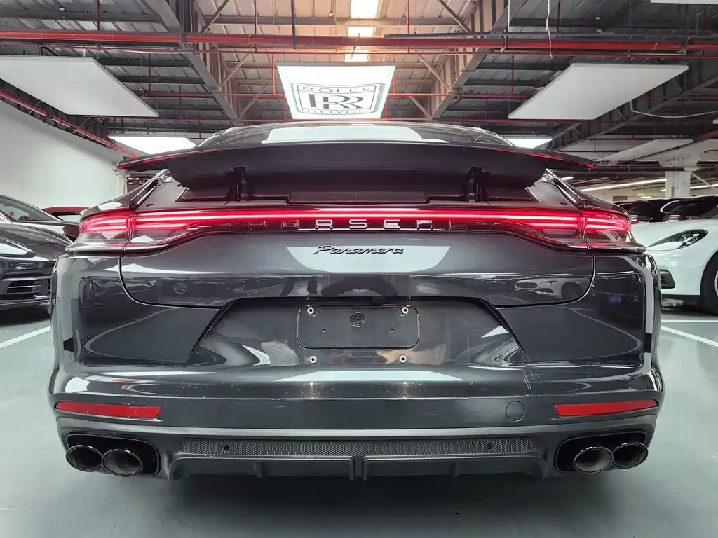 Porsche Panamera 2021 — фото 17