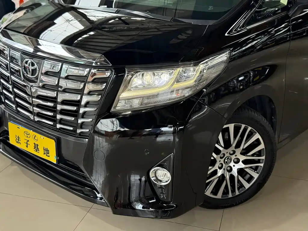 Toyota Alphard 2018 — фото 5