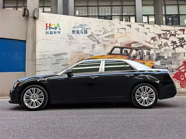 Chrysler 300C 2013