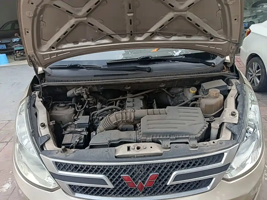 Wuling Rongguang V 2018 — фото 20