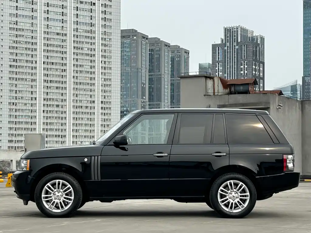 Land Rover Range Rover 2010 — фото 4