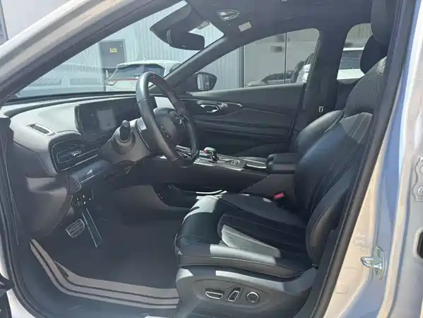 GAC Trumpchi Empow 2023