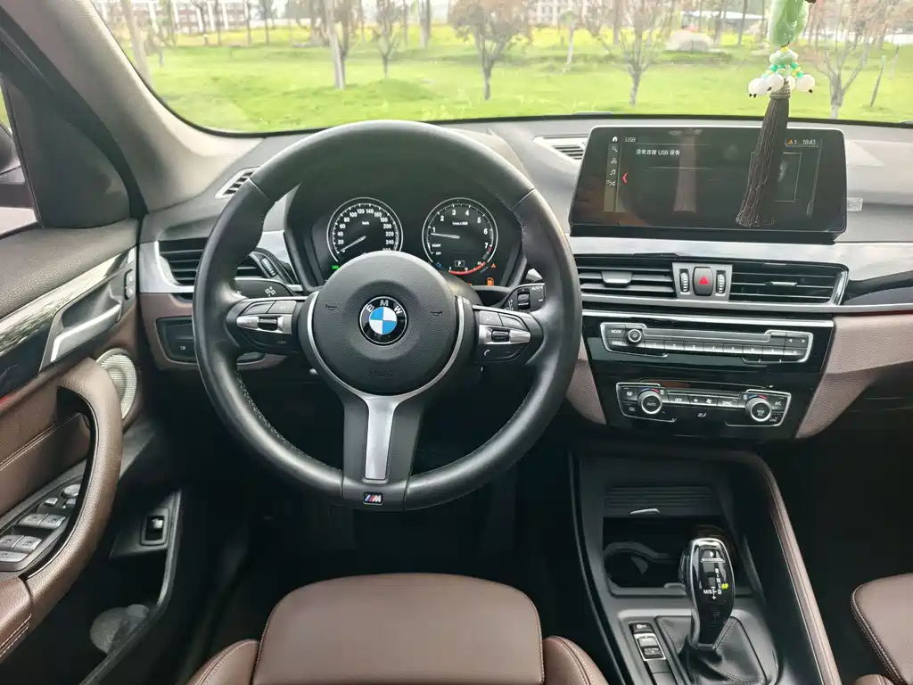 BMW X1 2020 — фото 12