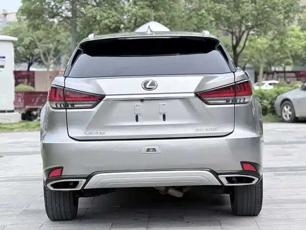 Lexus RX 2020