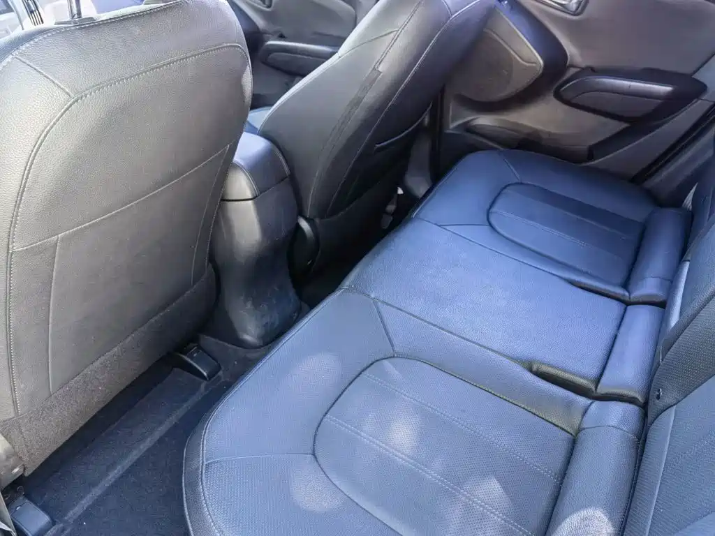 Hyundai ix35 2015 — фото 12