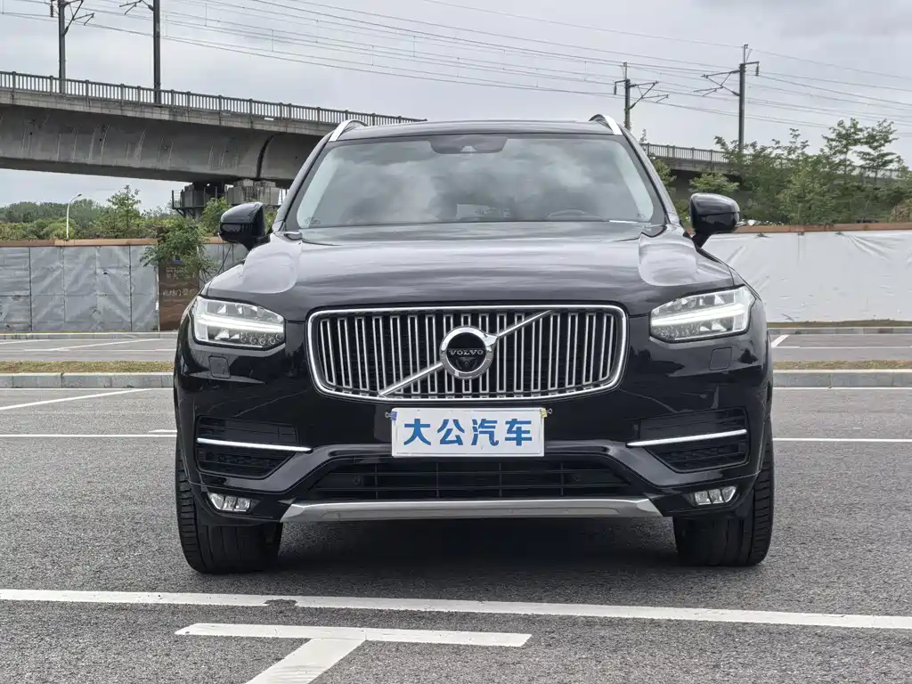 Volvo XC90 2016 — фото 2