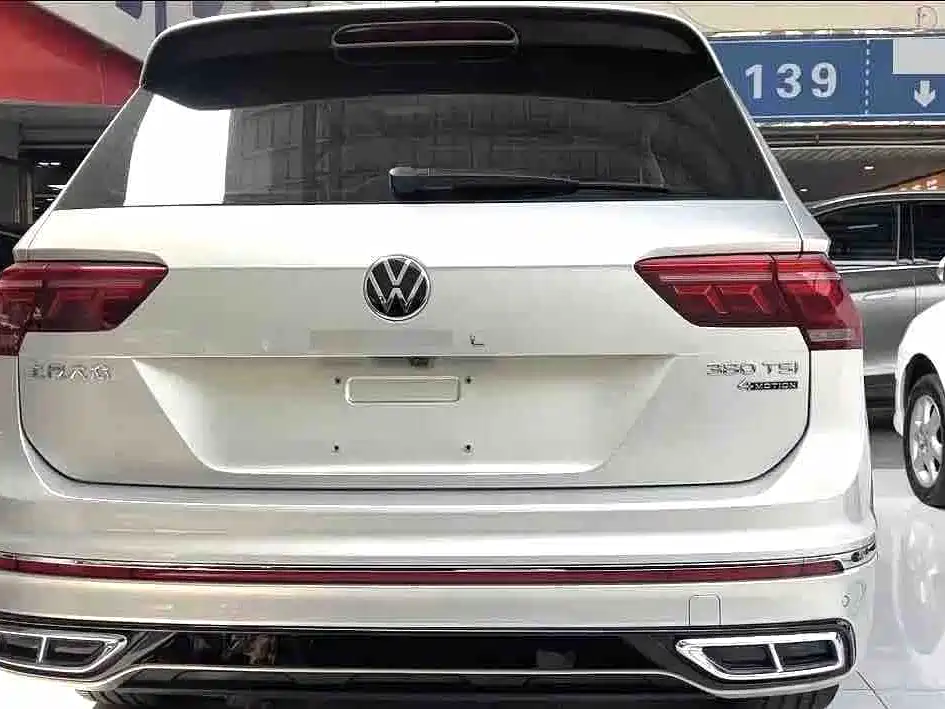 Volkswagen Tiguan L 2023 — фото 5
