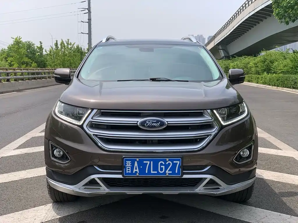 Ford Edge 2017 — фото 2