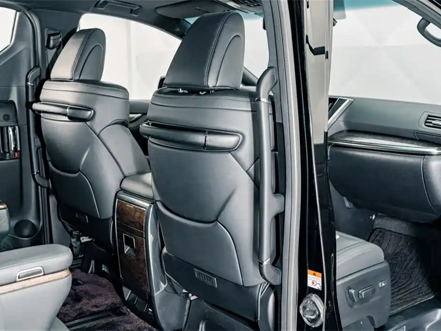 Toyota Vellfire 2022 — фото 22