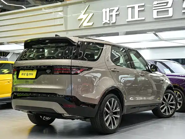 Land Rover Discovery 2021