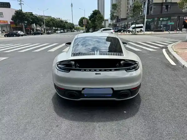 Porsche 911 2024