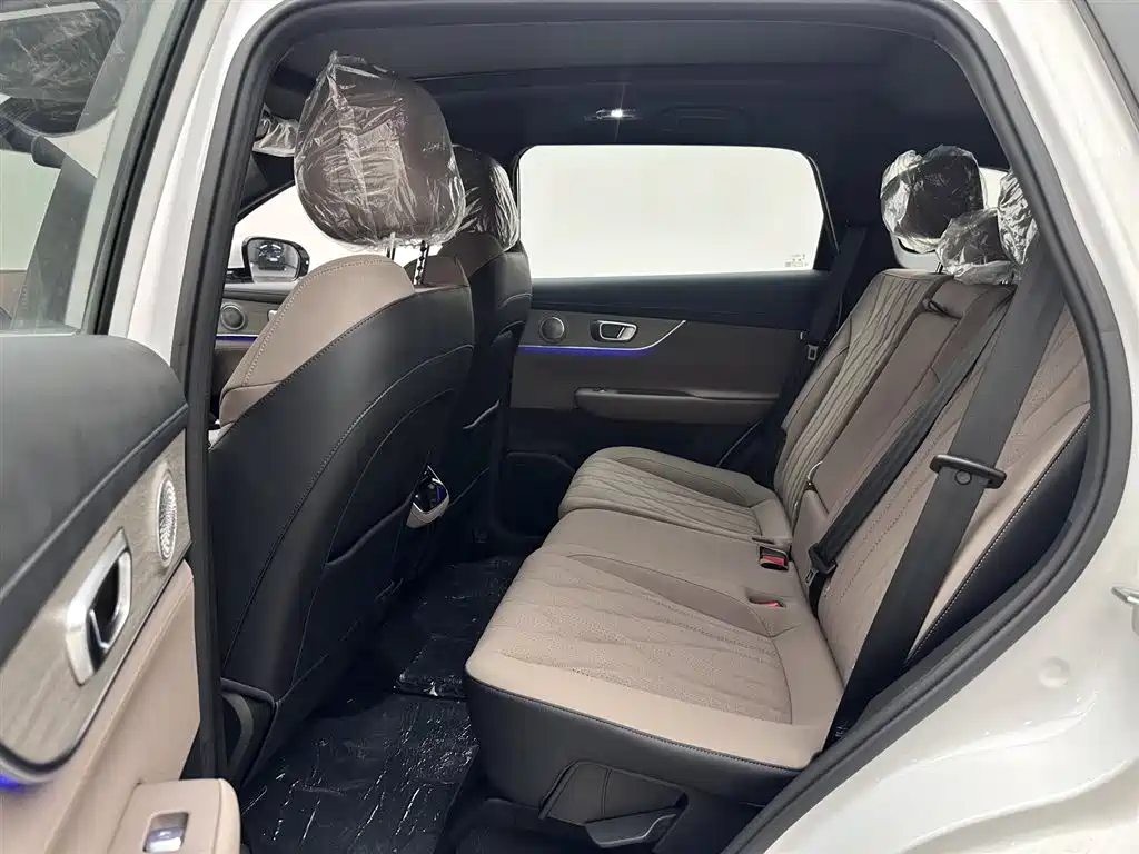 Chery Tiggo 8 PLUS — фото 14